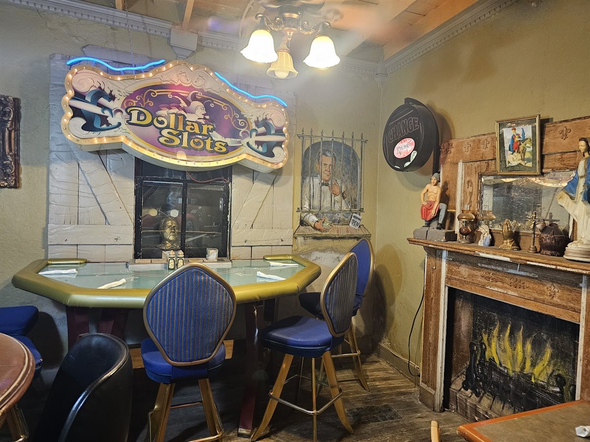 Monteleone's Italian Ristorante